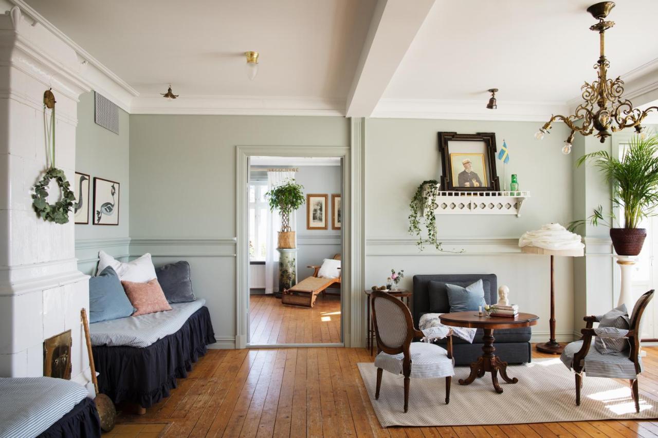 Hotel Strandflickornas Annex Gula Villan Lysekil
