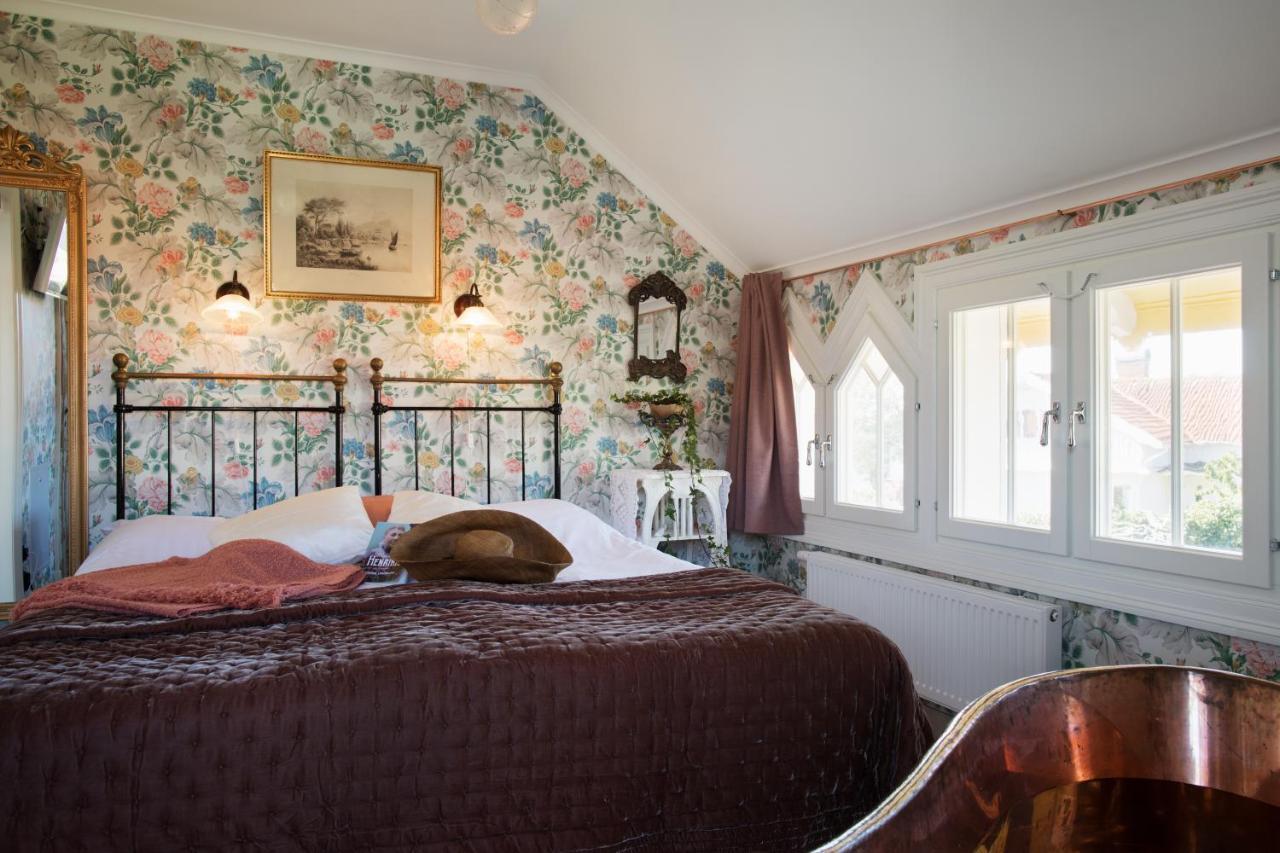 Strandflickornas Annex Gula Villan Hotel 4*